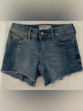 Abercrombie Kids Mid-Rise Midi  Shorts Size 7/8